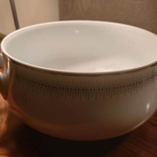Hutschenreuther German porcelain vintage complete dinnerware set like new