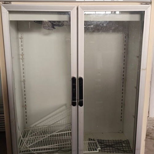Professional equipment with 4 used refrigerators and supermarket shelves