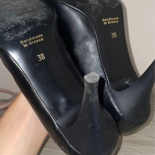 A To Z Greek leather low heel pumps black like new, size 38
