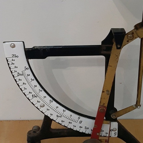 Postal scale like new