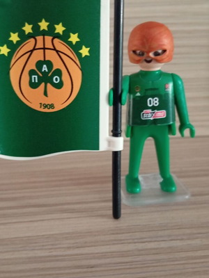 Playmobil fan figure of PAO basketball with flag like new