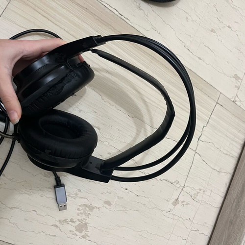 Gaming headphones like new, wired