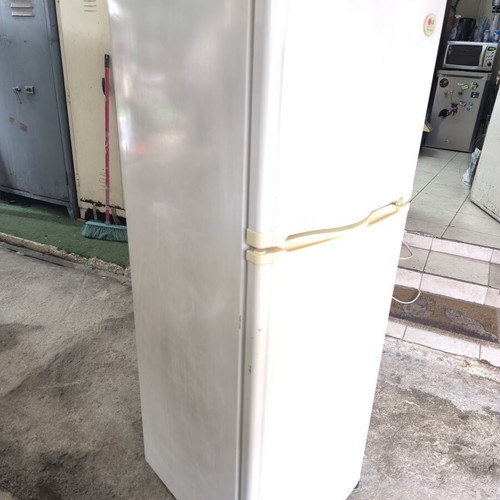 LG No Frost Refrigerator used, full working order