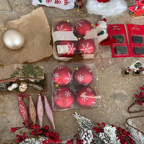 Christmas items used, all together