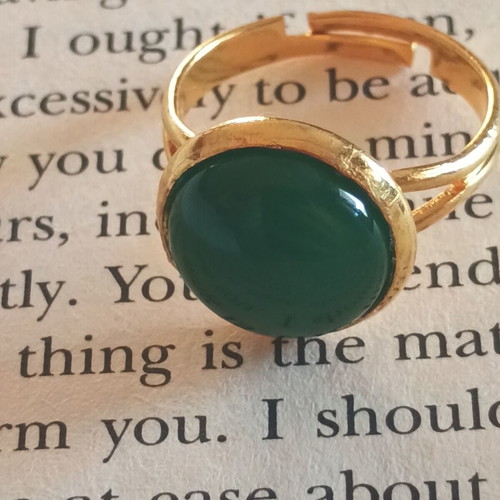 Green Agate Cabochon Adjustable Ring in Gold Tone, New