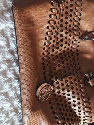 Verde shoulder bag brown like new