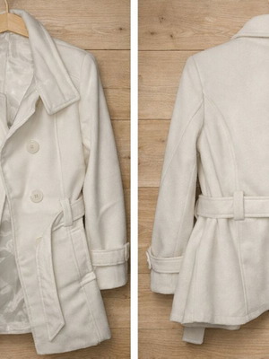 White coat with belt like new, size M