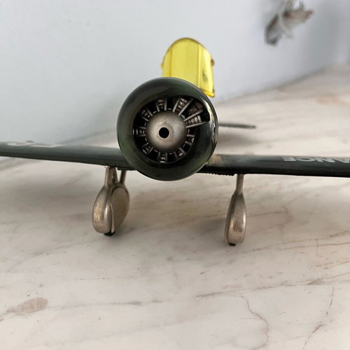 Collectible metal airplane like new