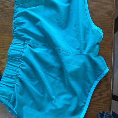 Adidas shorts like new, green, size L