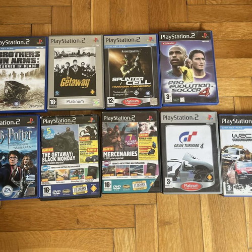 PlayStation 2 Fat bundle like new with 9 games, memory card and SingStar mic
