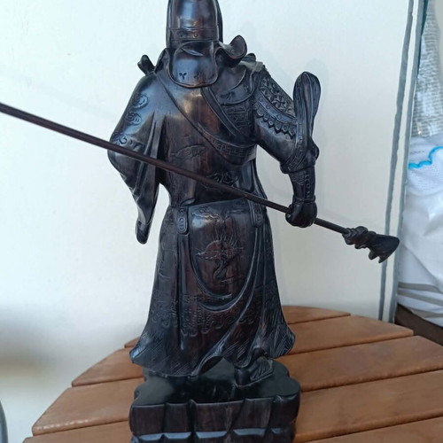 Guan Yu statue handmade, large 48 cm, like new