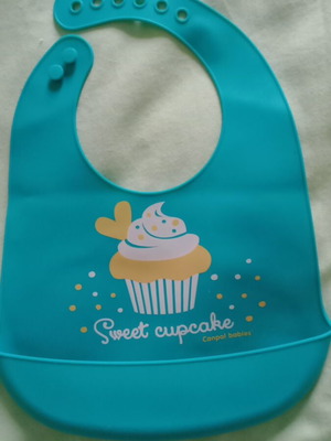 Bib bib like new with fiki all common