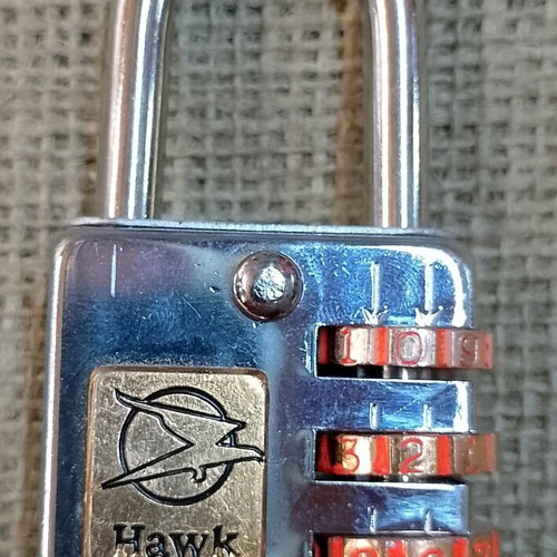 Hawk Comlock 4cm with 3-digit combination like new, vintage