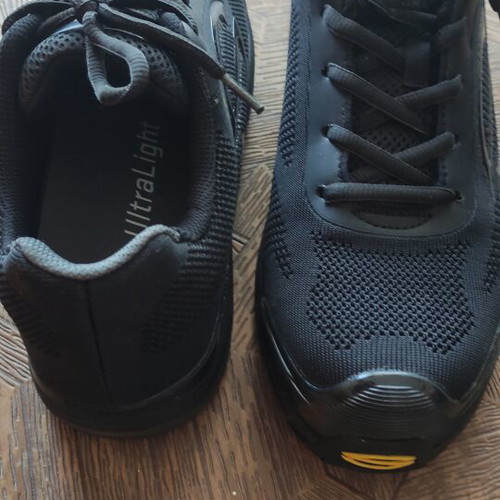 Sir safety shoes size 44 new