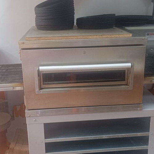 Conveyor Tunnel Pizza Oven used, 50cm Belt Width, 10kW Power