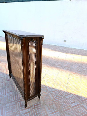 Radiator furniture like new made of solid wood and Viennese cane