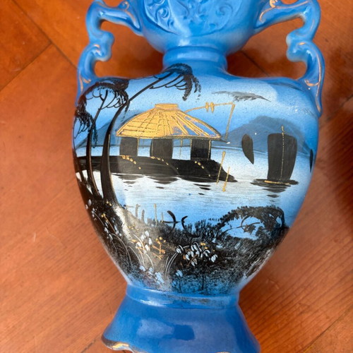 Antique vases from England like new, set of 2 with Japanese motif