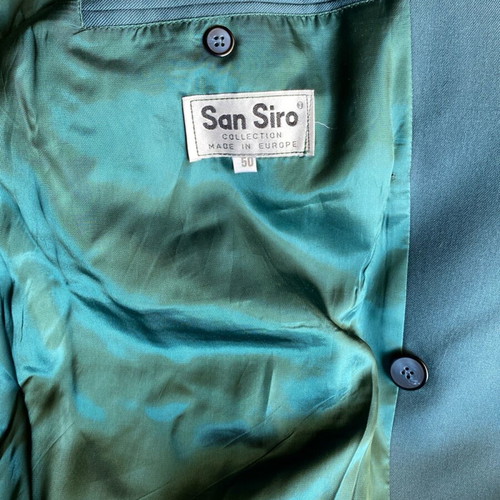 Jacket like new in excellent condition