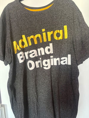 Admiral men's t-shirt like new, size XL