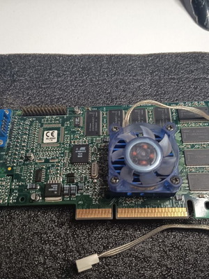 Κάρτα γραφικών 3dfx Voodoo 3 3000 AGP μεταχειρισμένη, συλλεκτική