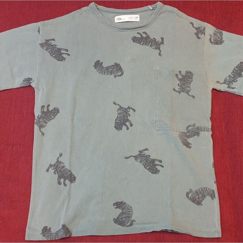 Zara children's short-sleeve t-shirt size 7, 122cm like new, gray multicolor
