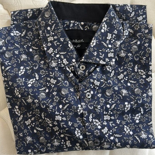 Dash&Dot multicolor shirt like new, size M