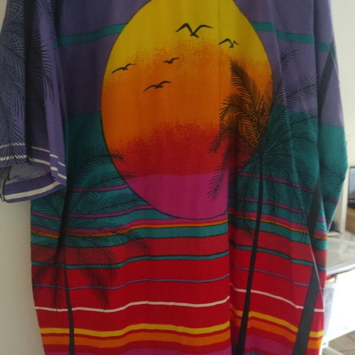 Carribbean shirt used, colorful, size L