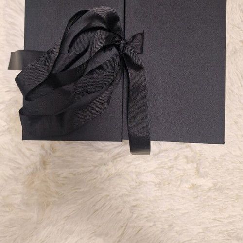 Box with compartments like new, black, ideal for jewelry