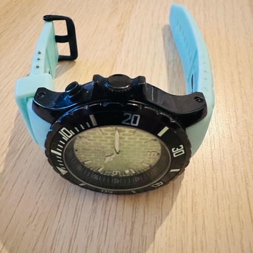 Kyboe Giant 48 Series watch 10 ATM new, black and turquoise
