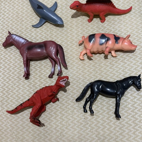 Animal figures like new, 2€ each