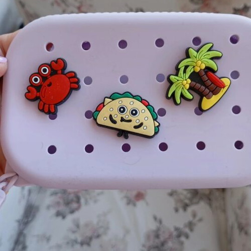 Lilac wallet like new, summer style for coins or small items
