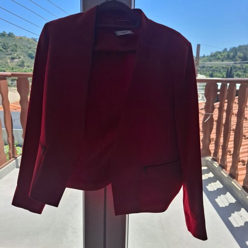 Mango blazer like new, size large, red