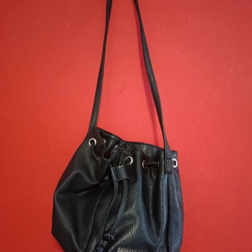 Kenneth Cole Reaction shoulder bucket bag, black
