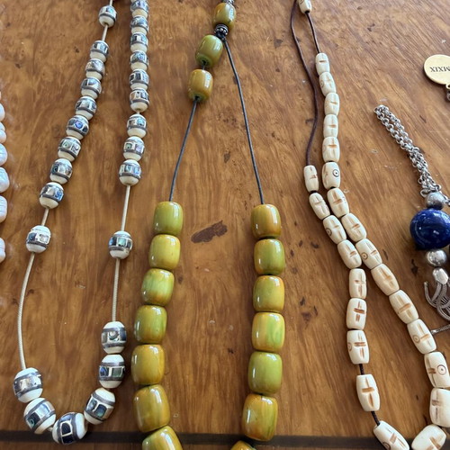 Vintage collection of 17 komboloi with natural amber and 925 silver