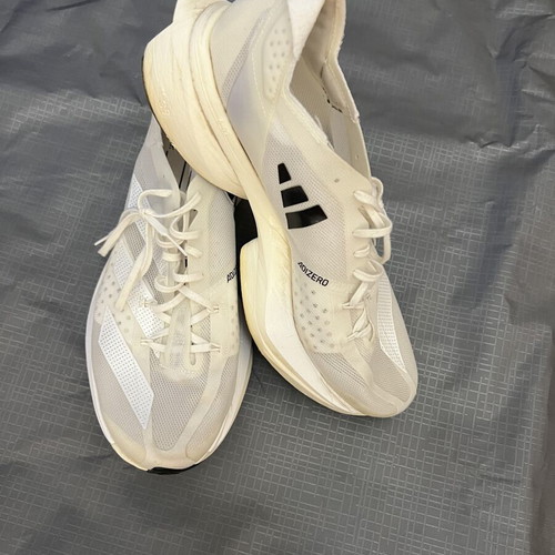 Adidas Adizero Pro 3 running shoes size 44.5, white