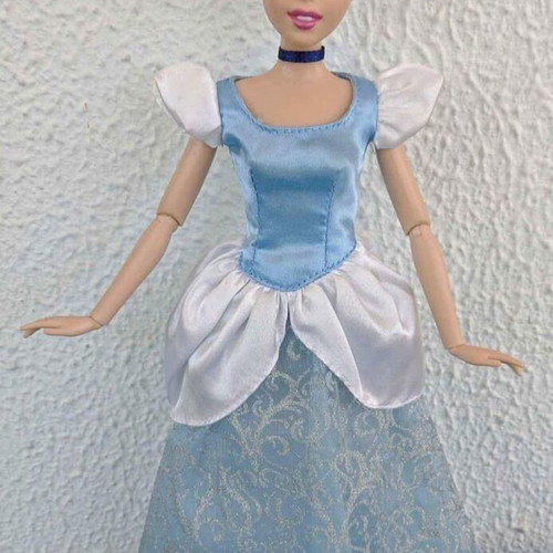 Disney Princess Dolls like new, Ariel, Cinderella, Aurora, Elena, Pocahontas