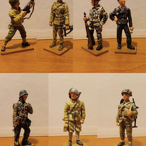 Del Prado metal soldier figures set of 7 like new