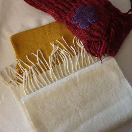Scarves, shawls and scarves new, pack of 100 colorful pieces