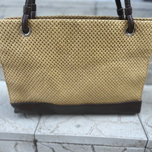 Large shoulder bag like new, yellow and brown