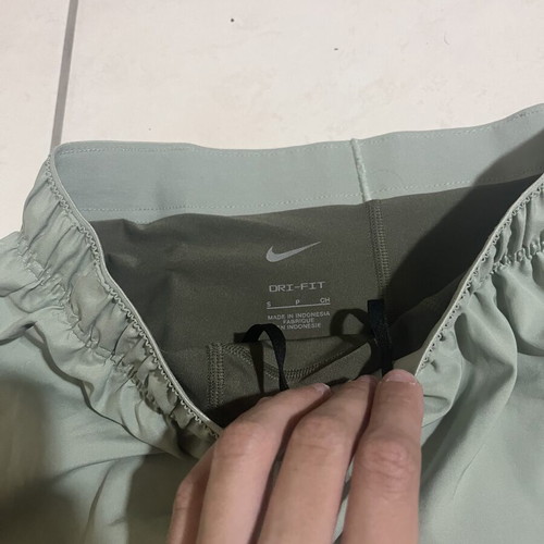 Nike Dri Fit Reflective Shorts like new, small, green