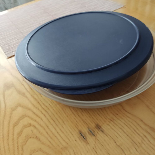 Tupperware storage bowls, 3.5L and 2L, airtight