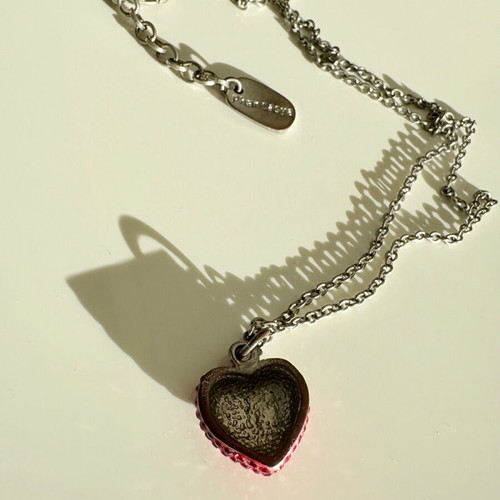 Phantasya heart pendant used with red stones