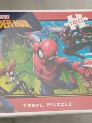Spider man puzzle 160 pieces new