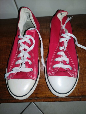 Fire Fly athletic shoes like new, size 43, red and eggplant