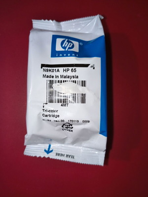 HP 65 Tri-Color Ink Cartridge New, Sealed