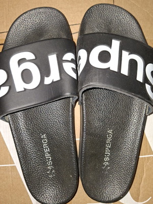 Γυναικεία slides Superga μέγεθος 36 σαν καινούργιο μαύρο και άσπρο