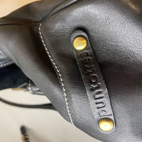 Vintage shoulder bag used in very good condition