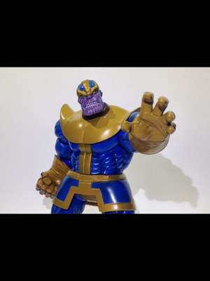 Συλλεκτική φιγούρα Marvel Select Thanos καινούργια