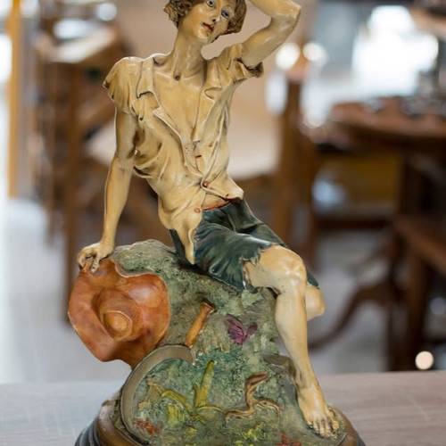 Vintage resin statue 29cm height used