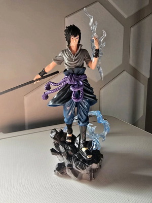 Фигура Sasuke Naruto 21см нова